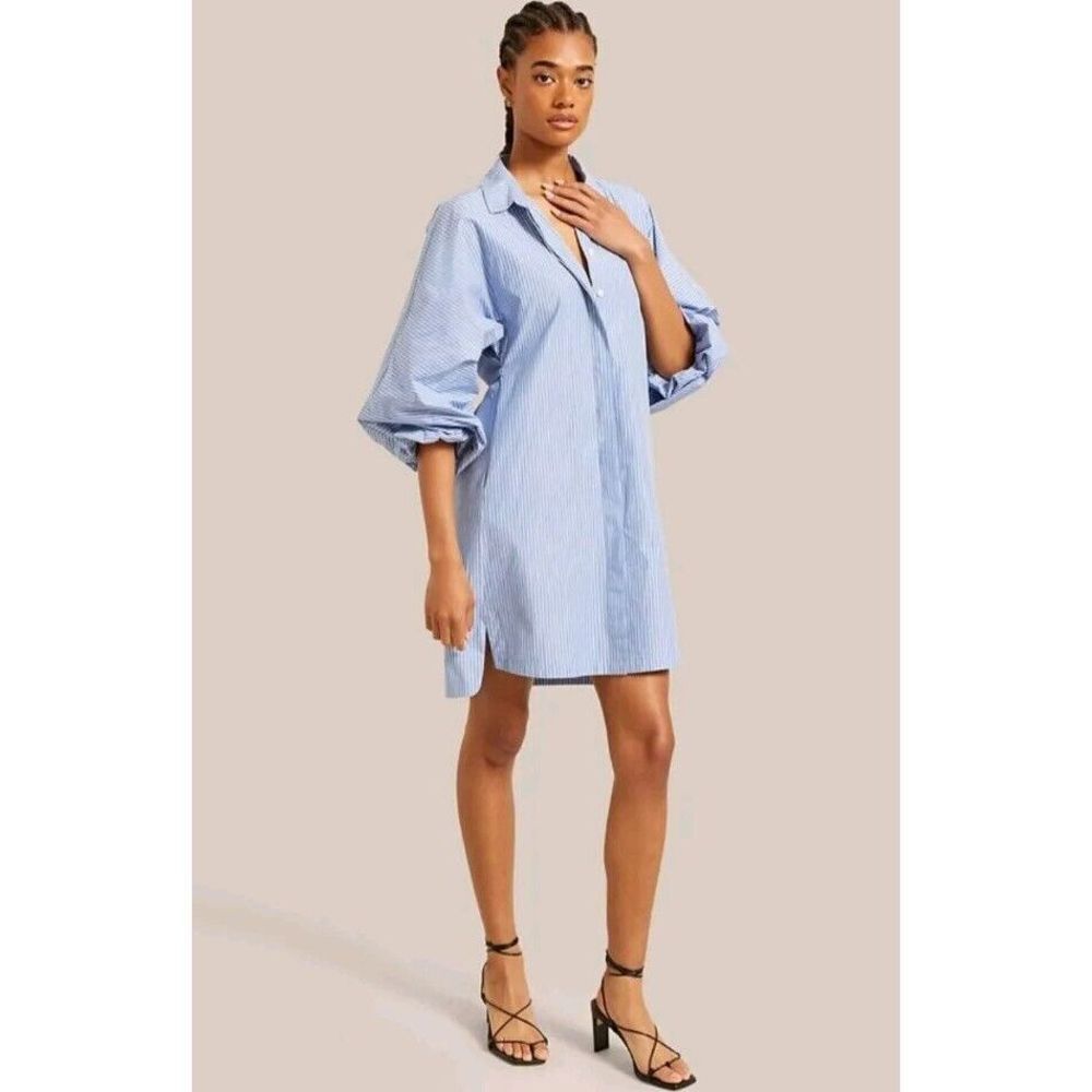 Modern Citizen Emma Open Back Stripe Dress With Pockets! Size X-Large Blue White